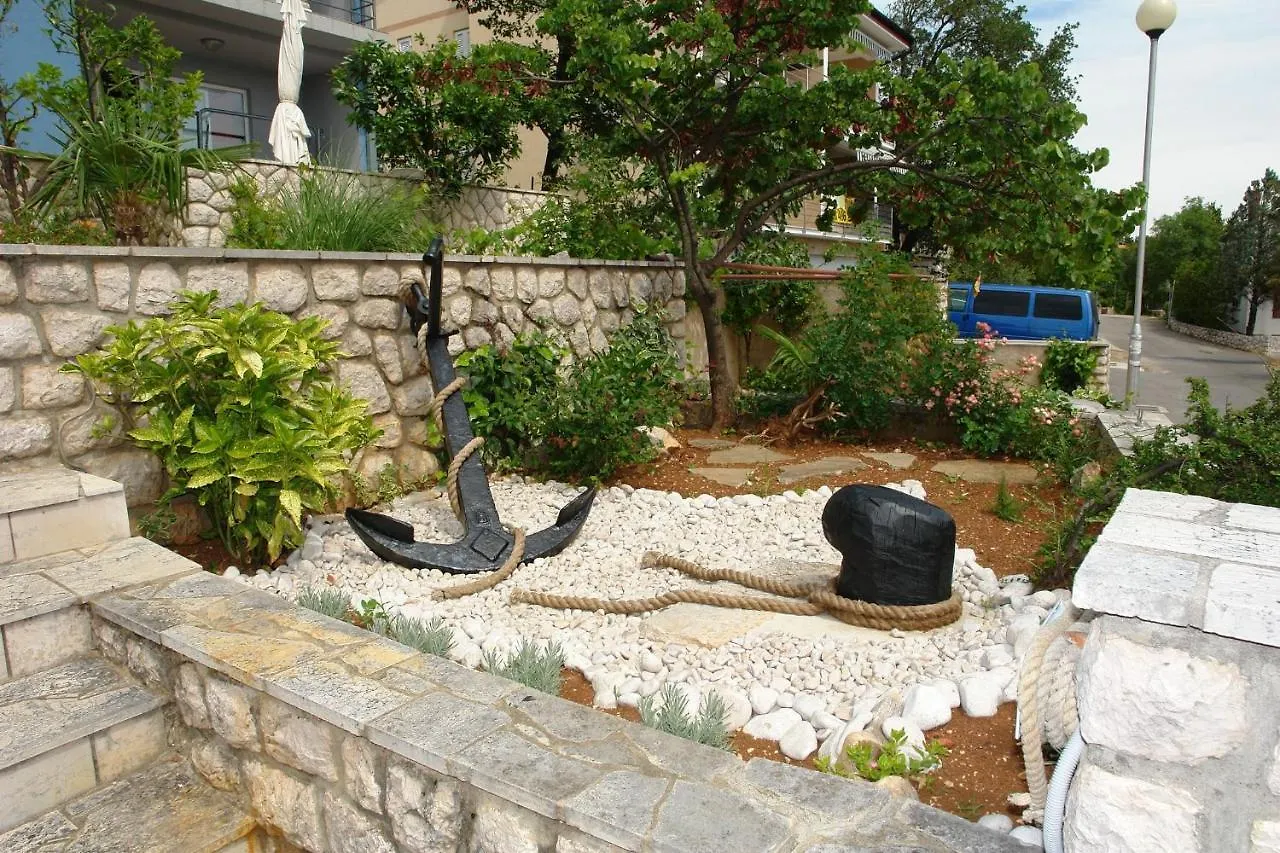 Apartments Brankica Dramalj